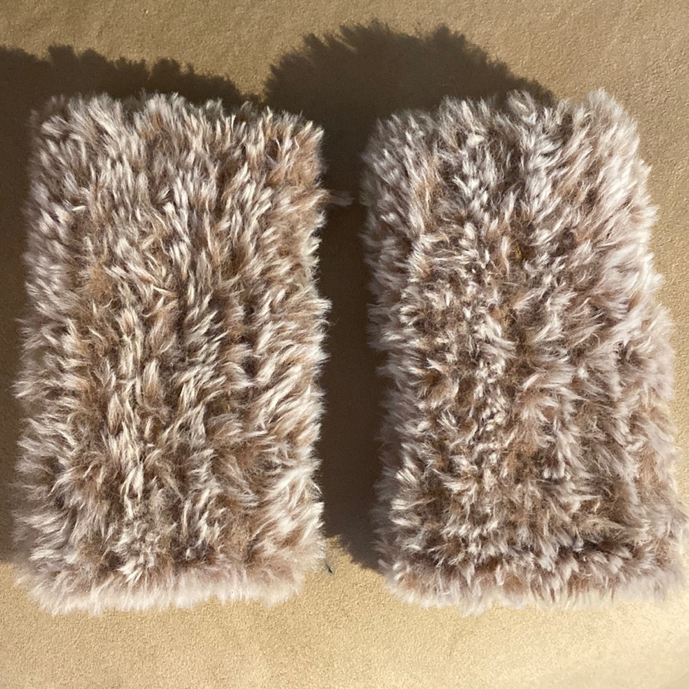 fluffy warm gloves